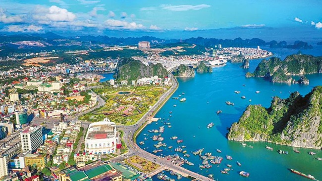 Quảng Ninh - phát triển siêu nhanh, dân thu nhập hơn 154 triệu/người 2020